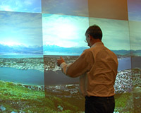 Viser Tromsø på gigantskjerm 